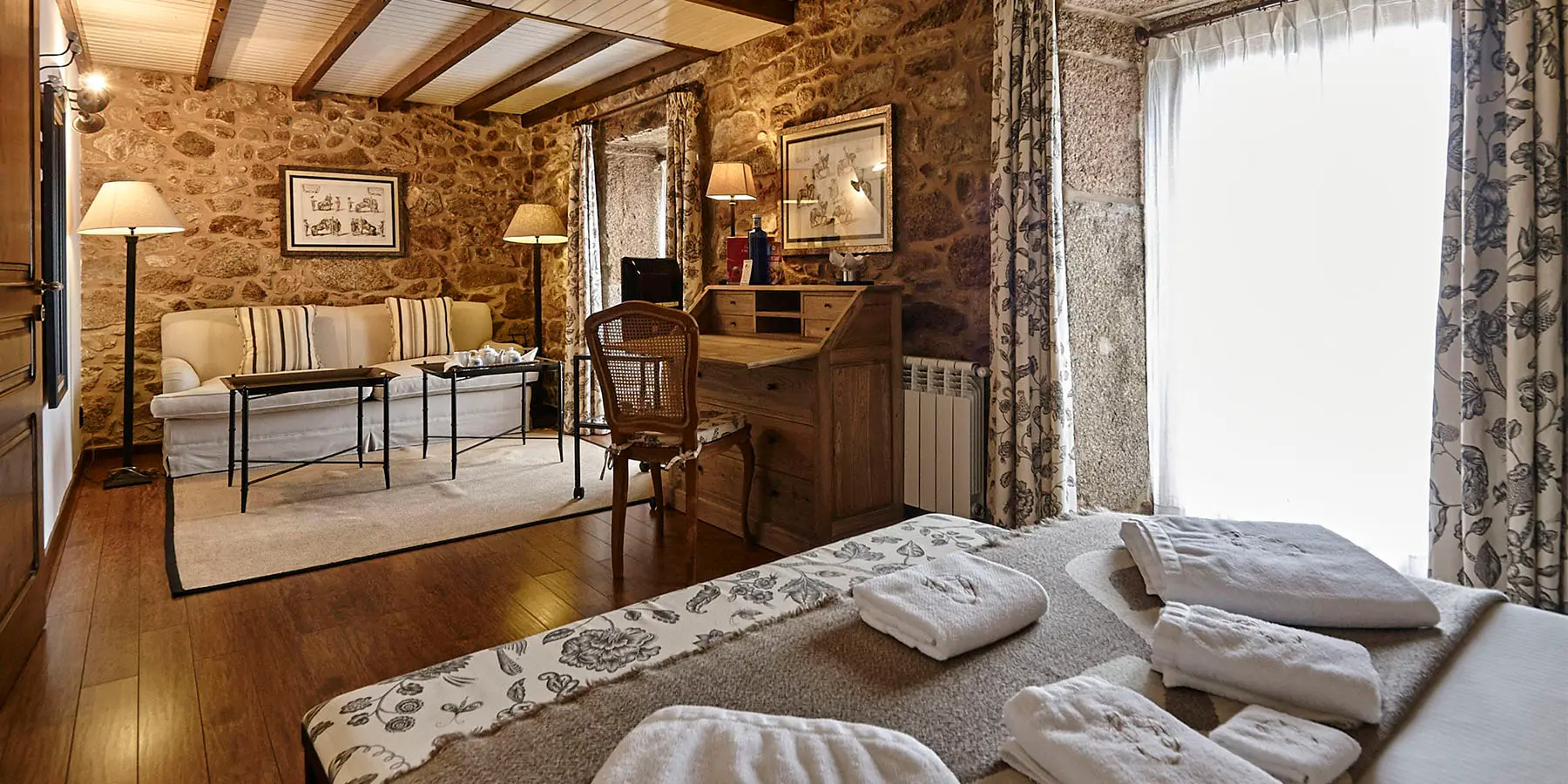 Habitación Alca, suite con bañera de hidromasaje